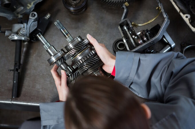 Co warto wiedzieć o przebiegu naprawy silników hydraulicznych?